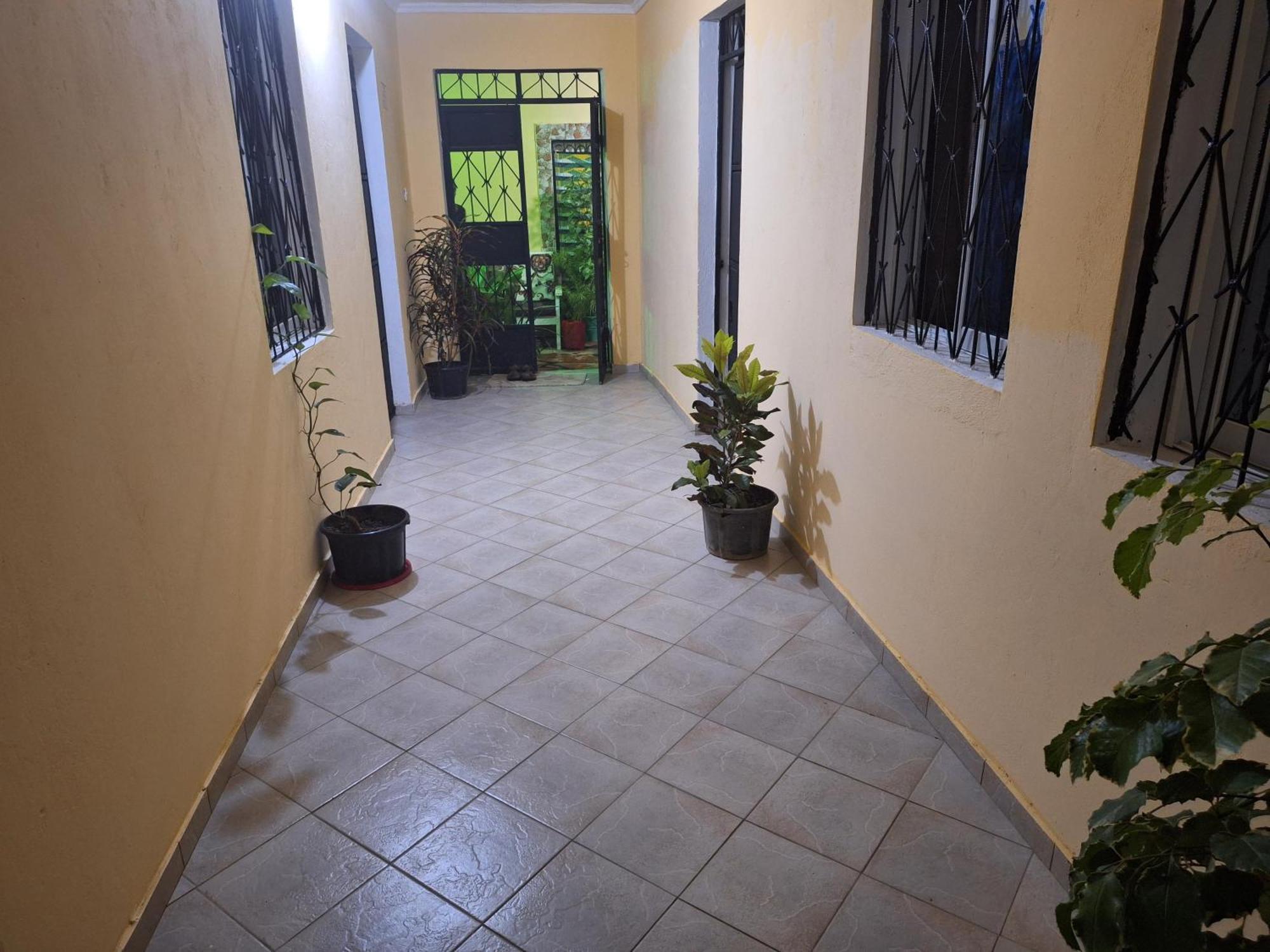 Mount Zion Guest House, Mtwapa Mtomondoni Mombasa Extérieur photo